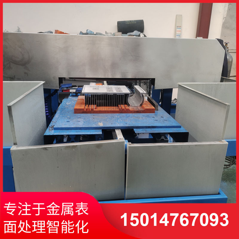 鋁材(cai)直紋(wen)拉絲機廠傢